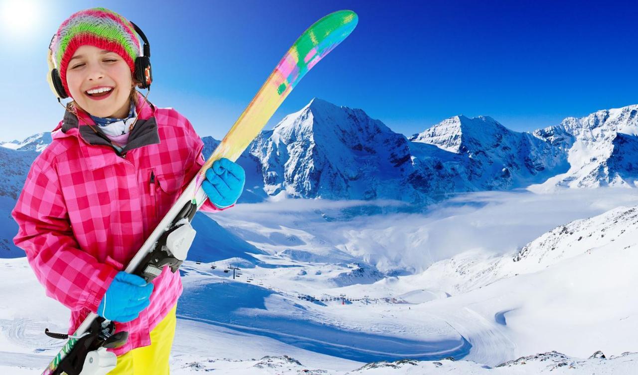Skiing, Walking, Enjoying in mountains Bansko Bagian luar foto